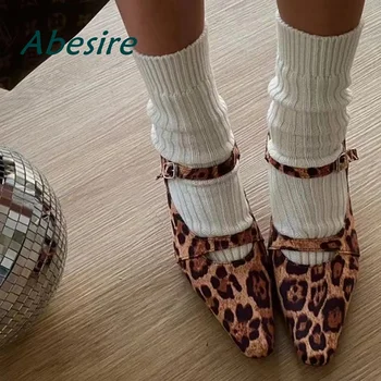 Retro Square Toe Tocuri Inalte 2023 Primăvară Nouă Leopard De Imprimare Mid Pantofi Cu Toc De Sex Feminin Picant Fata De Mary Jane Pantofi Catarama Eleganta Petrecere